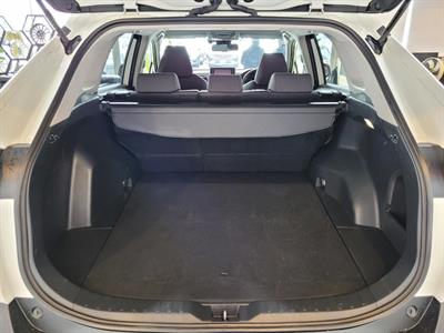 2022 Toyota RAV4 - Thumbnail