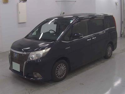 2015 Toyota Esquire - Thumbnail