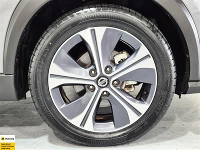 2021 Nissan Kicks - Thumbnail