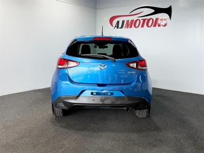 2015 Mazda Demio - Thumbnail