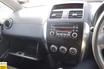 2009 Suzuki SX4 - Thumbnail