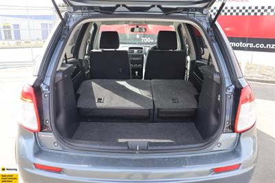 2009 Suzuki SX4 - Thumbnail