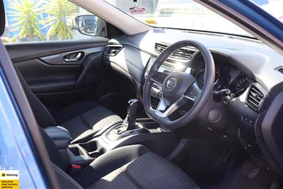 2021 Nissan X-Trail - Thumbnail