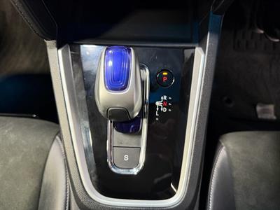 2017 Honda Shuttle - Thumbnail