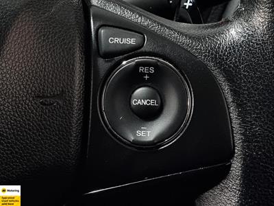 2014 Honda Vezel - Thumbnail
