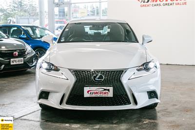 2015 Lexus IS - Thumbnail