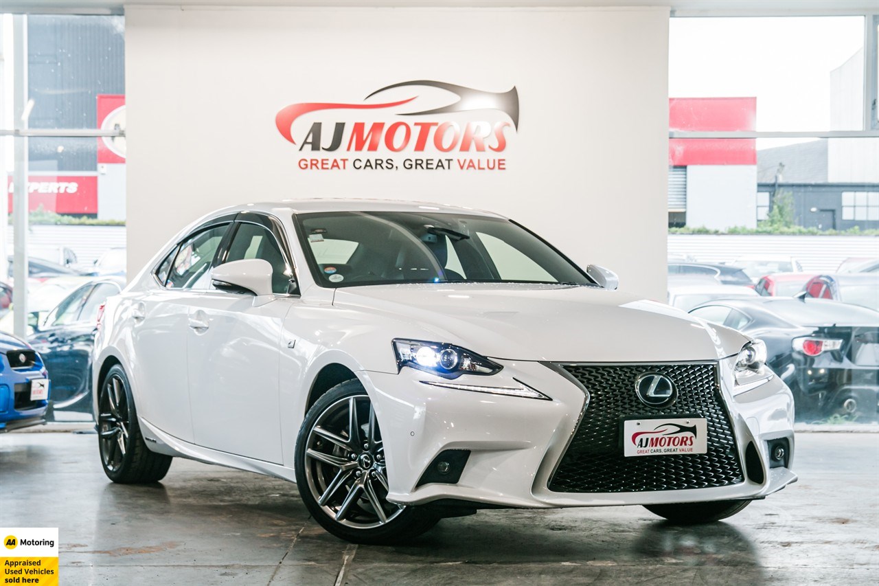 2015 Lexus IS