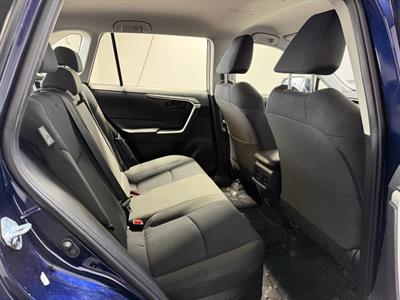 2021 Toyota RAV4 - Thumbnail