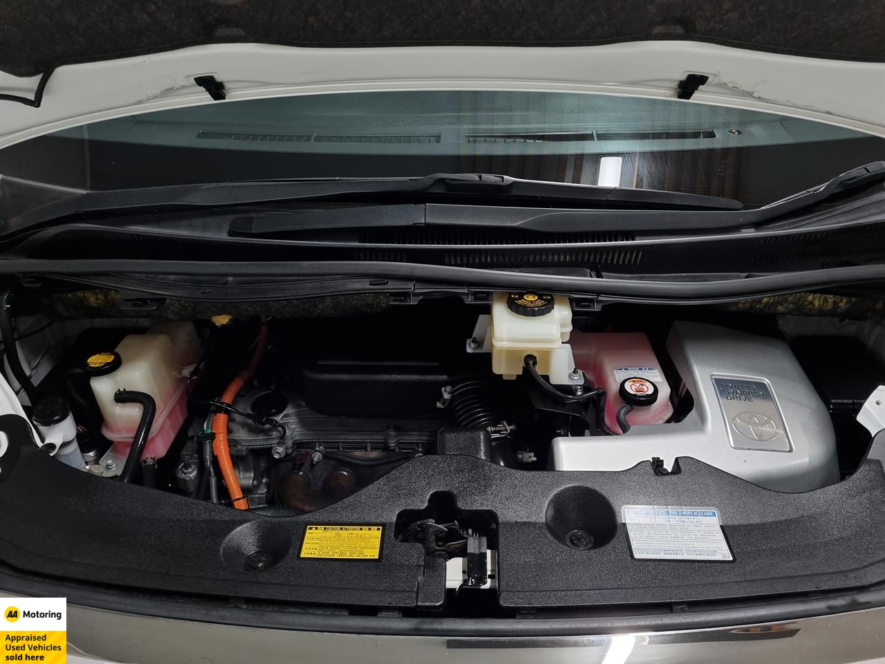 2012 Toyota Vellfire