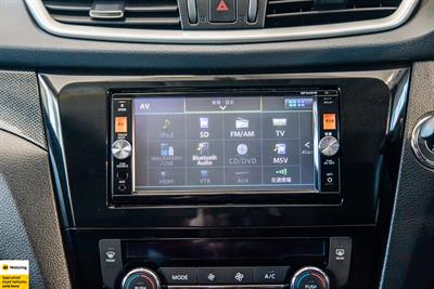 2015 Nissan X-Trail - Thumbnail