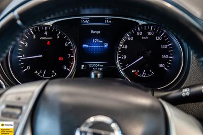 2015 Nissan X-Trail - Thumbnail