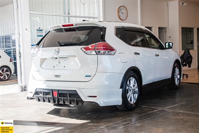 2015 Nissan X-Trail - Thumbnail