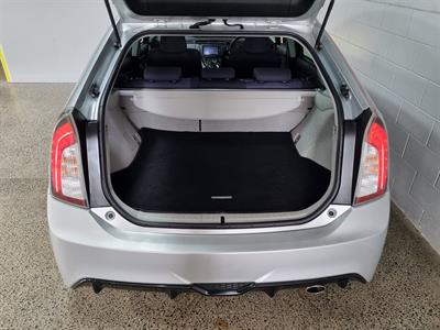 2013 Toyota Prius - Thumbnail