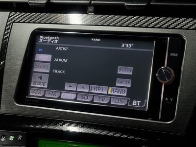 2013 Toyota Prius - Thumbnail