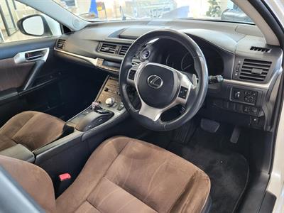2012 Lexus CT200H - Thumbnail