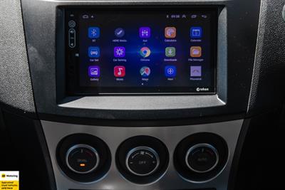 2010 Mazda Axela - Thumbnail