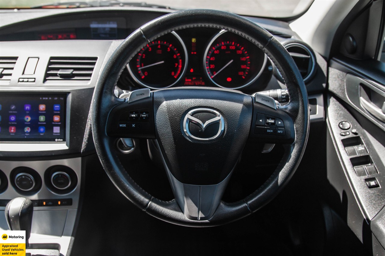 2010 Mazda Axela