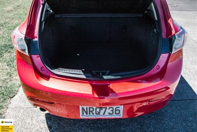 2010 Mazda Axela - Thumbnail