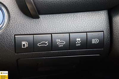 2018 Toyota Camry - Thumbnail
