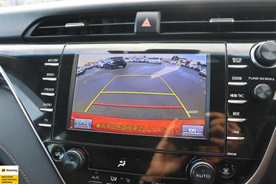 2018 Toyota Camry - Thumbnail