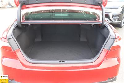 2018 Toyota Camry - Thumbnail