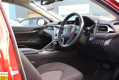 2018 Toyota Camry - Thumbnail