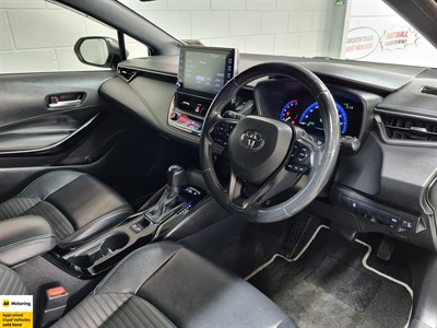2019 Toyota Corolla - Thumbnail