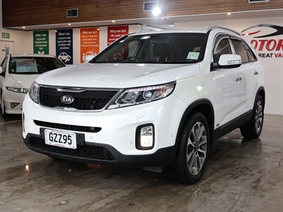 2013 Kia Sorento - Thumbnail