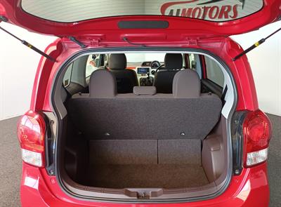 2013 Toyota Porte - Thumbnail