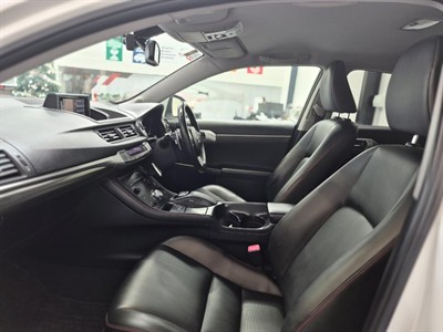 2013 Lexus CT200H - Thumbnail