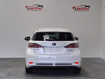 2013 Lexus CT200H - Thumbnail