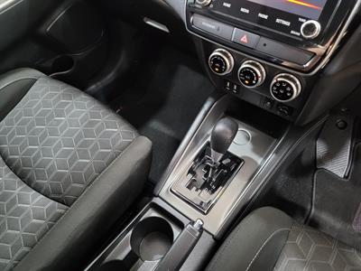 2022 Mitsubishi ASX - Thumbnail