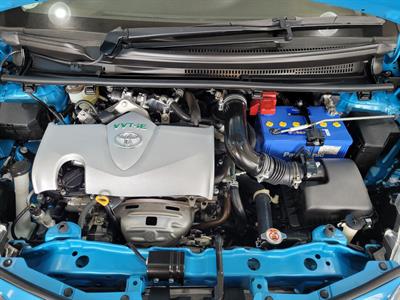 2018 Toyota Vitz - Thumbnail