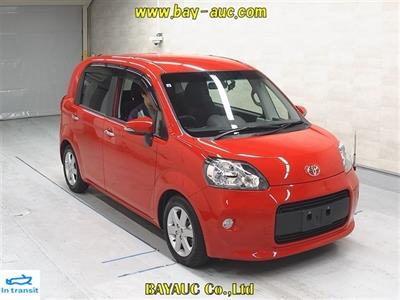 2013 Toyota Porte - Thumbnail