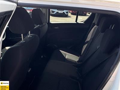 2016 Suzuki Swift - Thumbnail