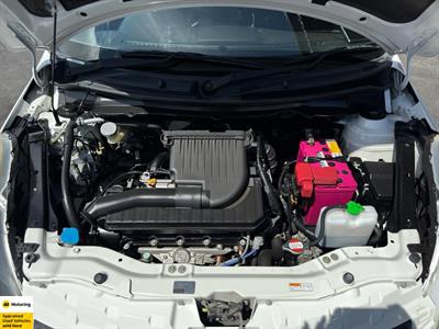 2016 Suzuki Swift - Thumbnail