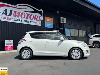 2016 Suzuki Swift - Thumbnail