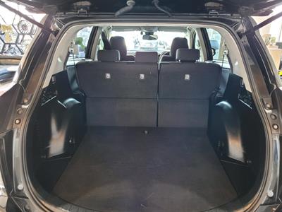 2019 Toyota RAV4 - Thumbnail