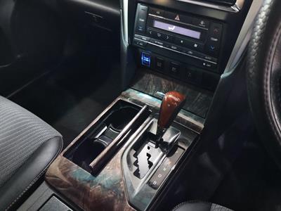 2015 Toyota Camry - Thumbnail