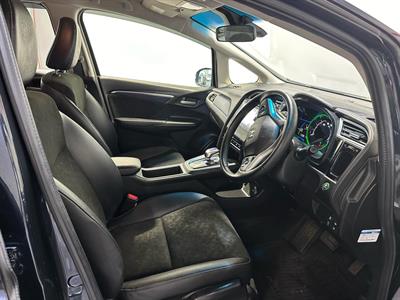 2015 Honda Shuttle - Thumbnail