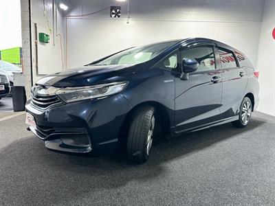 2015 Honda Shuttle - Thumbnail