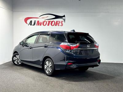 2015 Honda Shuttle - Thumbnail