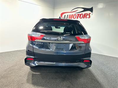 2015 Honda Shuttle - Thumbnail