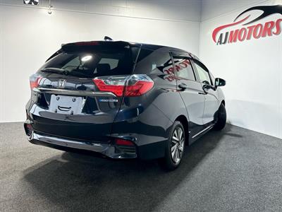 2015 Honda Shuttle - Thumbnail