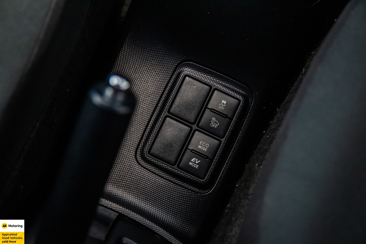 2016 Toyota Aqua