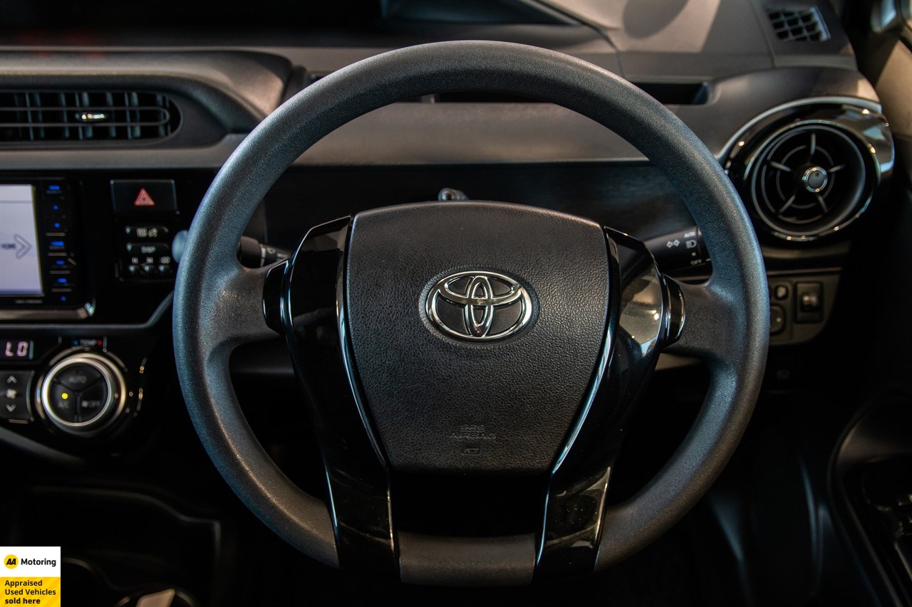 2016 Toyota Aqua