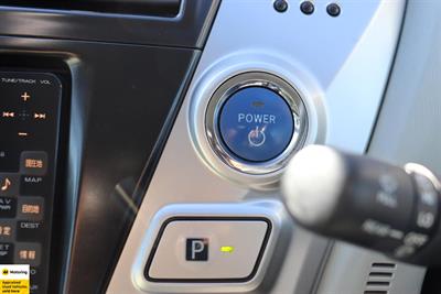 2012 Toyota Prius - Thumbnail