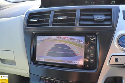 2012 Toyota Prius - Thumbnail