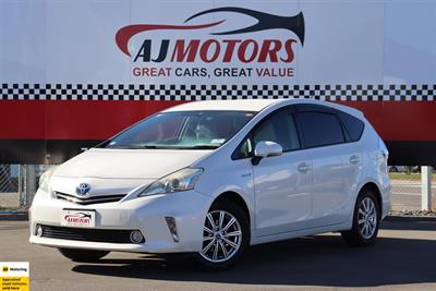 2012 Toyota Prius - Thumbnail