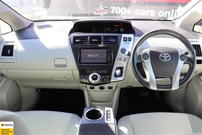 2012 Toyota Prius - Thumbnail
